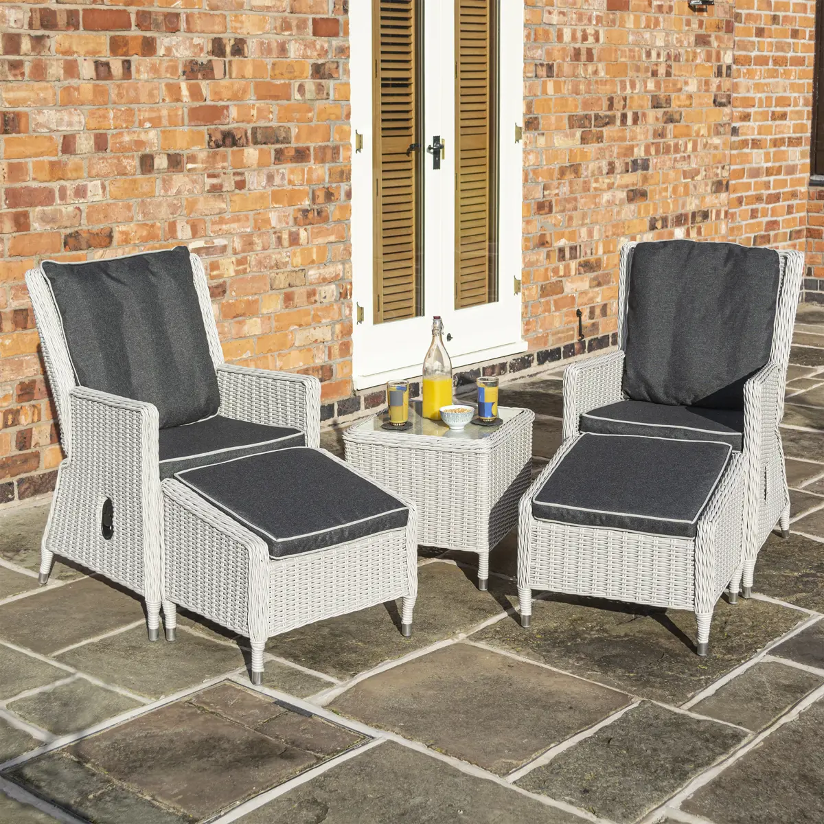 Rowlinson Prestbury Putty Grey Garden Lo...